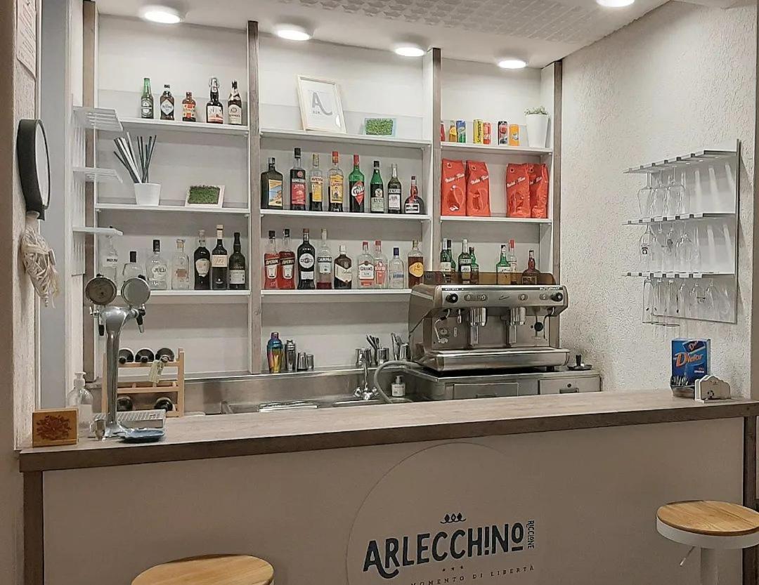Hotel Arlecchino 리치오네 외부 사진
