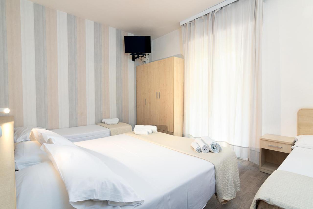 Hotel Arlecchino 리치오네 외부 사진